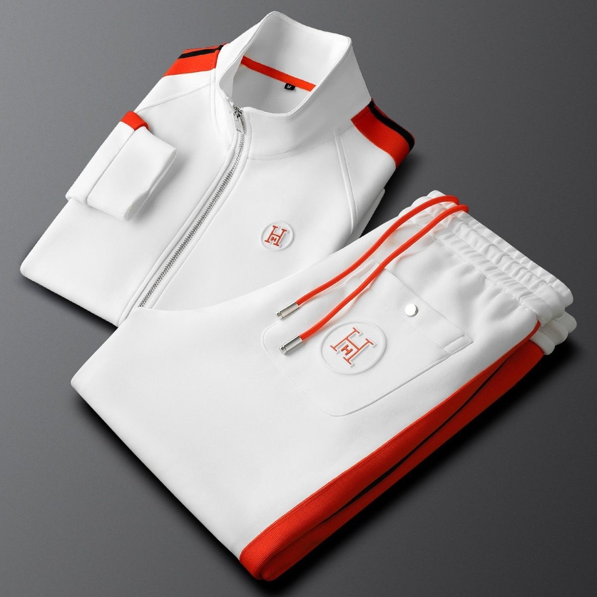 CONJUNTO DEPORTIVO HOLDEN