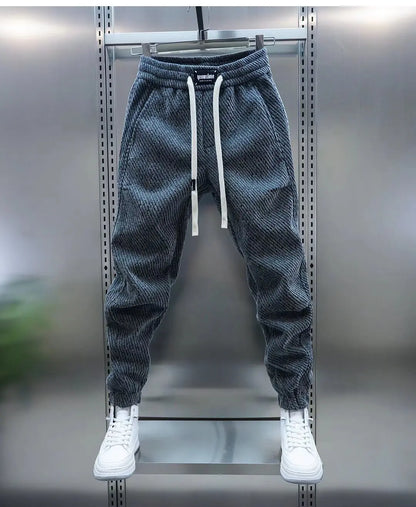 PANTALÓN DEPORTIVO AJUSTADO EMBERON