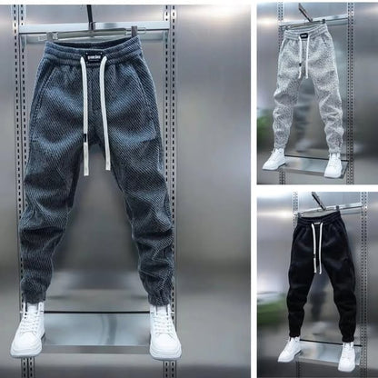 PANTALÓN DEPORTIVO AJUSTADO EMBERON